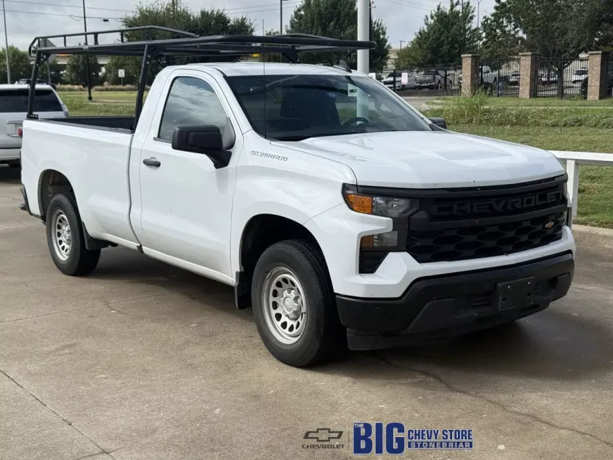 2024 Chevrolet Silverado 1500 photo 1