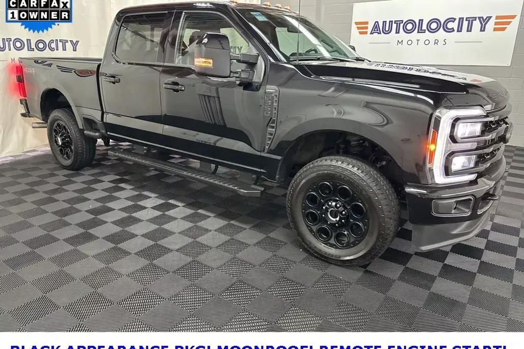 2024 Ford F-350 Lariat photo 1
