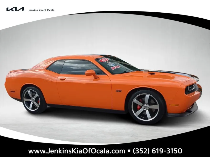 2014 Dodge Challenger SRT8 photo 1