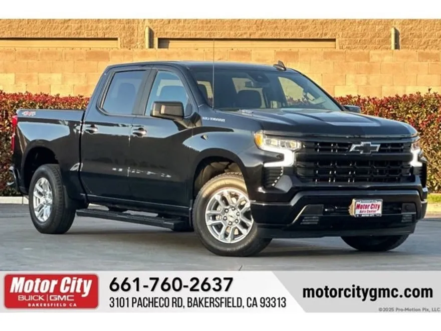 2022 Chevrolet Silverado 1500 RST photo 1
