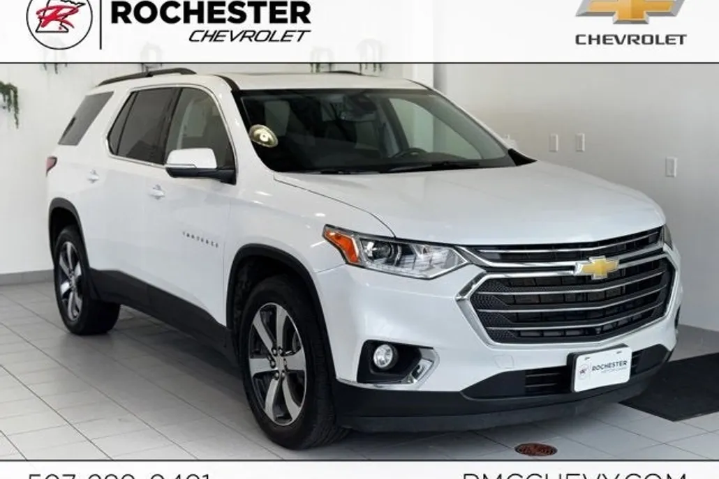 2021 Chevrolet Traverse Leather photo 1