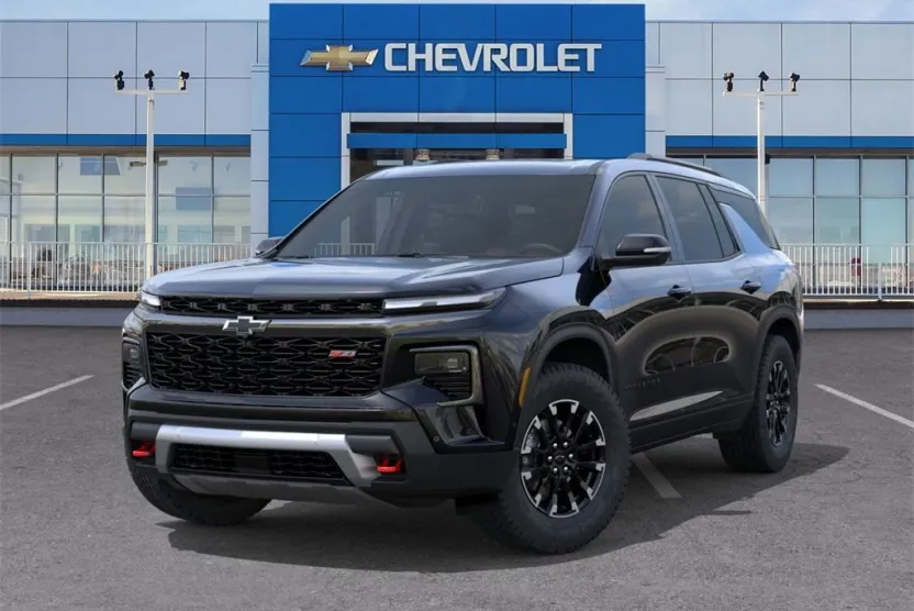 2026 Chevrolet Traverse Z71 photo 1