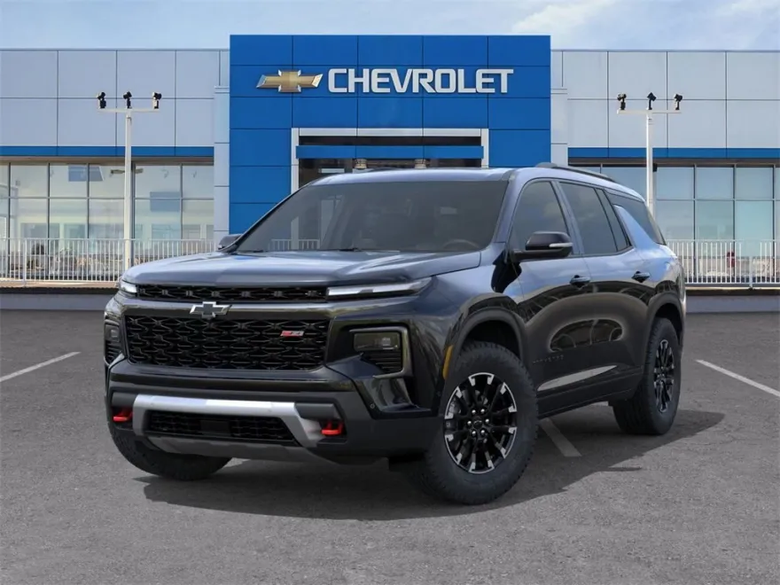 2026 Chevrolet Traverse Z71 photo 1
