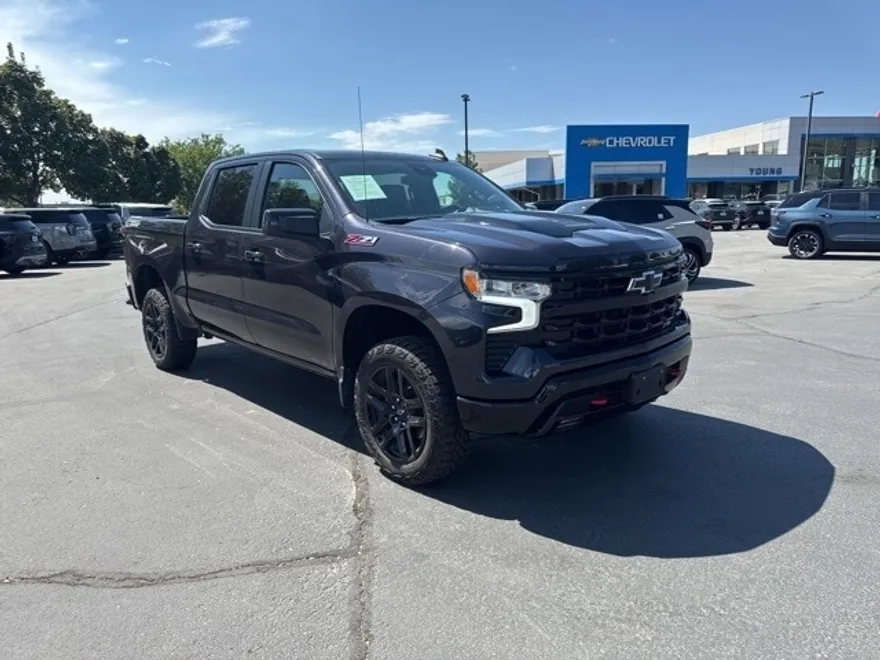 2022 Chevrolet Silverado 1500 LT Trail Boss photo 1