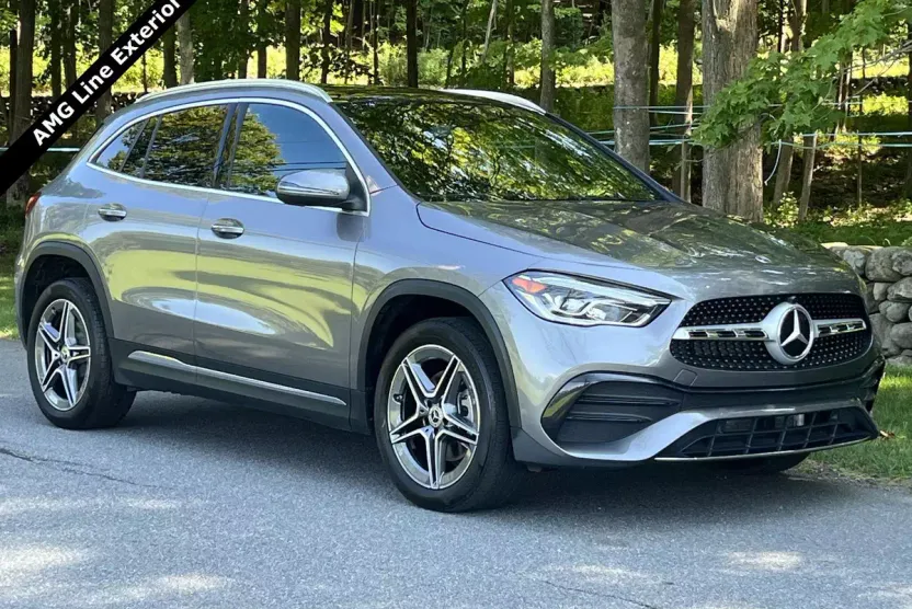 2023 Mercedes Benz GLA 250 4MATIC photo 1