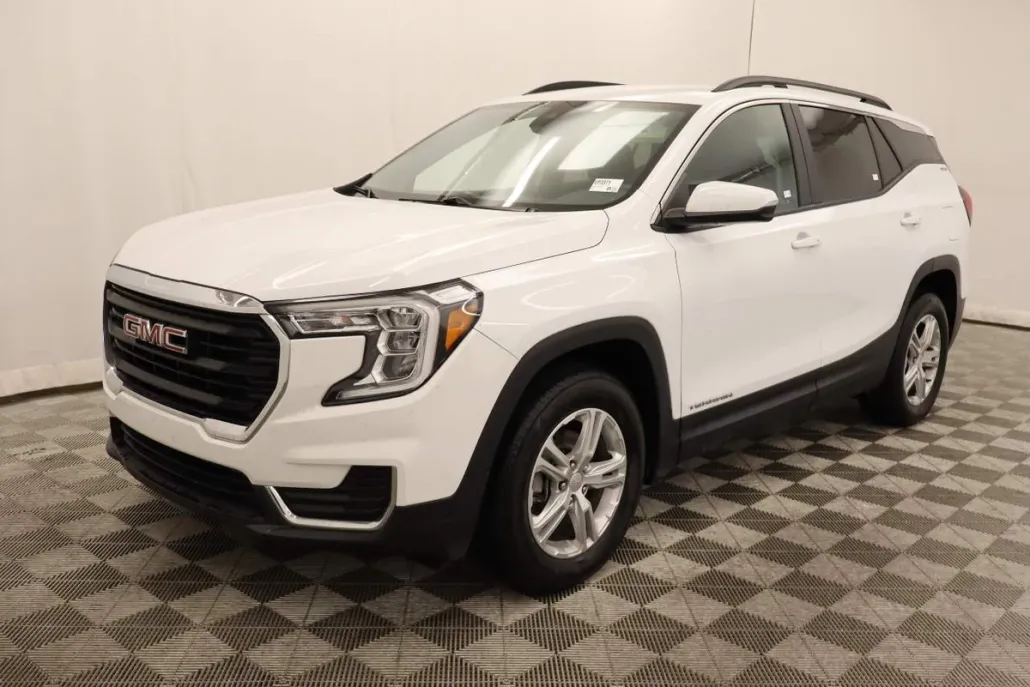 2023 Gmc Terrain SLE photo 1