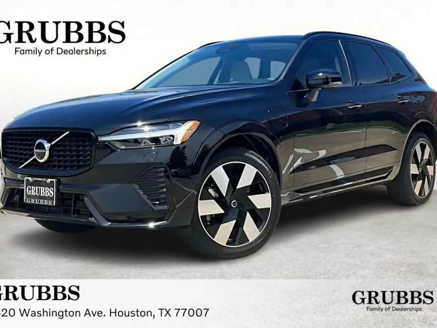 2025 Volvo XC60 Hybrid photo 1