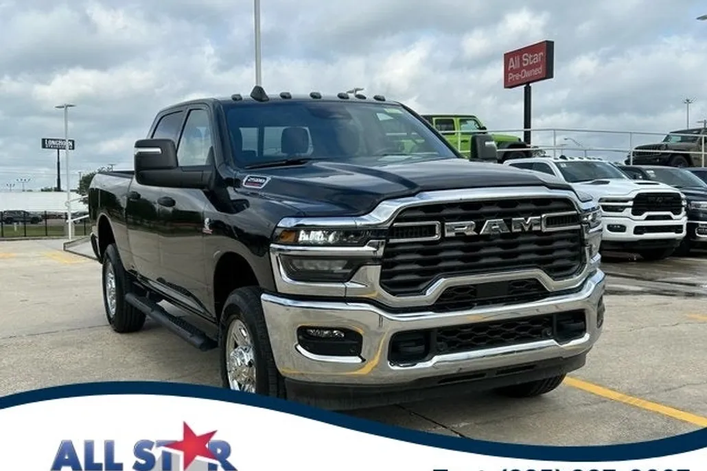 2025 Ram 2500 Tradesman photo 1