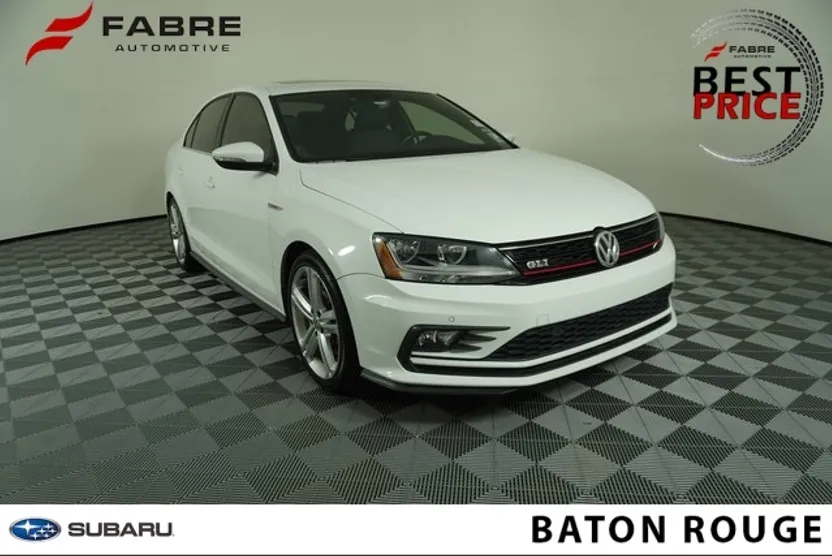 2017 Volkswagen Jetta GLI photo 1