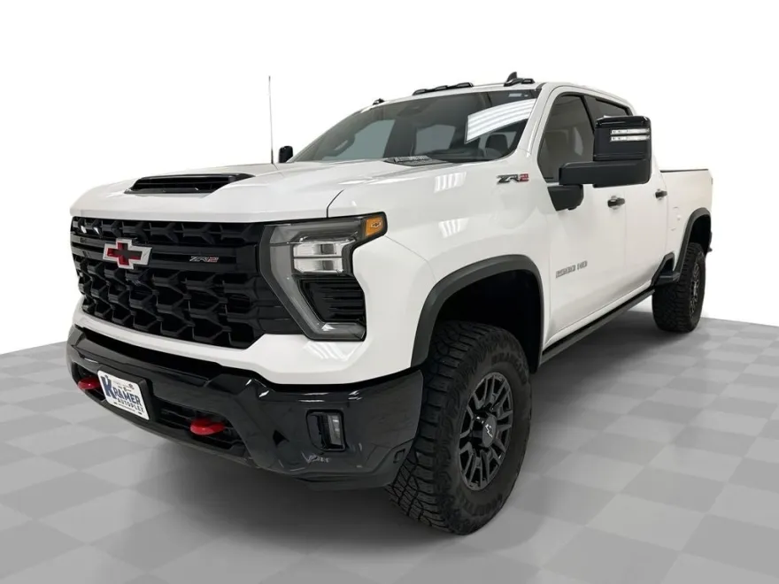 2024 Chevrolet Silverado 2500HD ZR2 photo 1