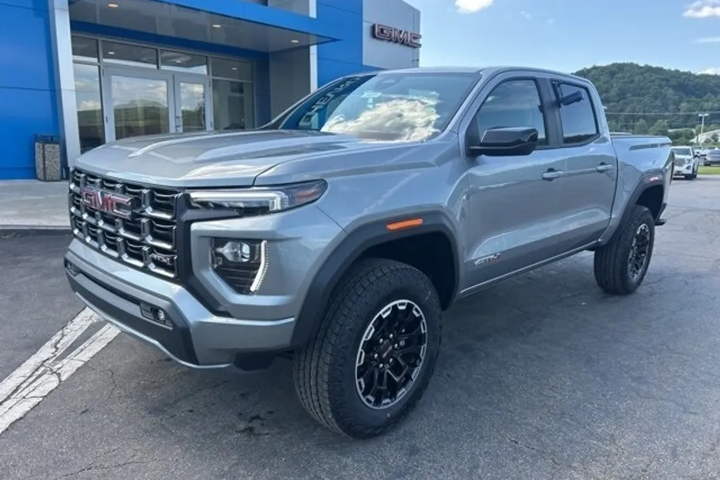 2026 Gmc Canyon AT4 photo 1