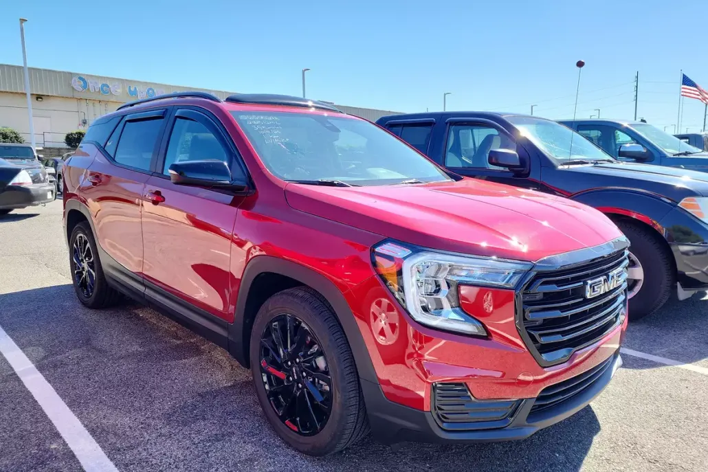 2023 Gmc Terrain SLE photo 1