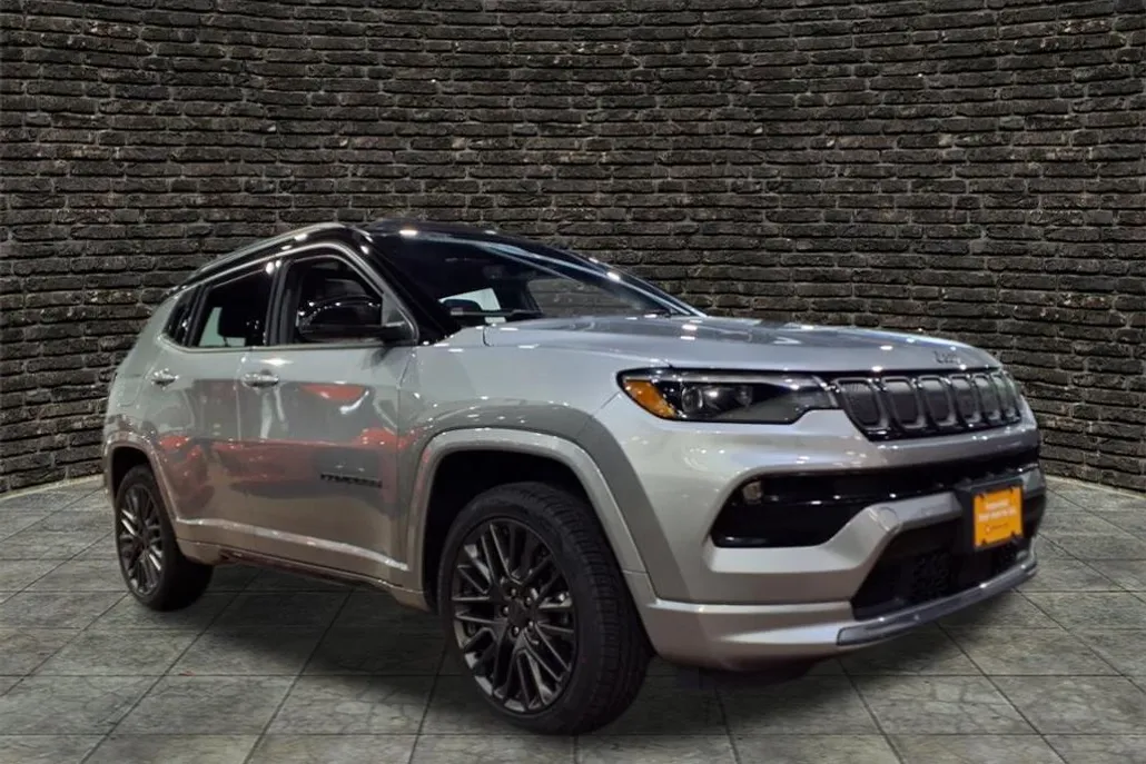 2022 Jeep Compass High Altitude photo 1
