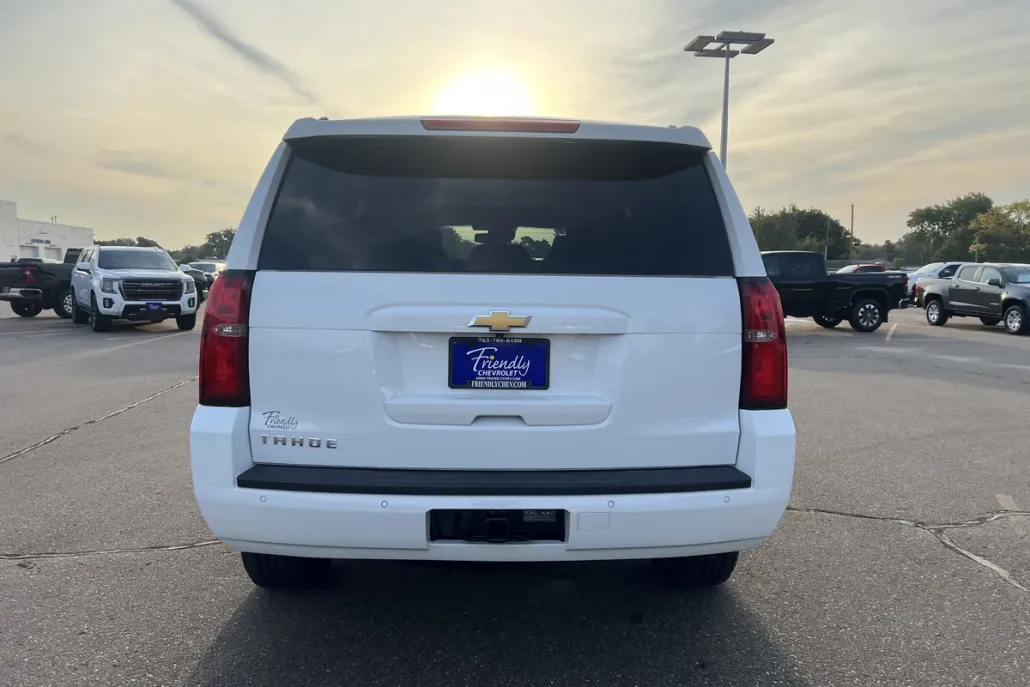 2019 Chevrolet Tahoe LT photo 1
