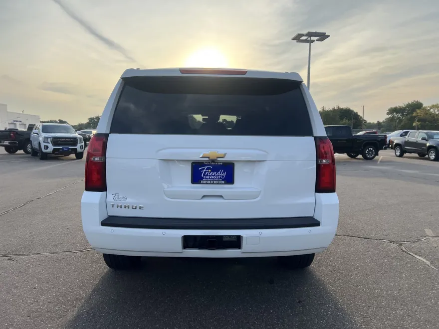 2019 Chevrolet Tahoe LT photo 1