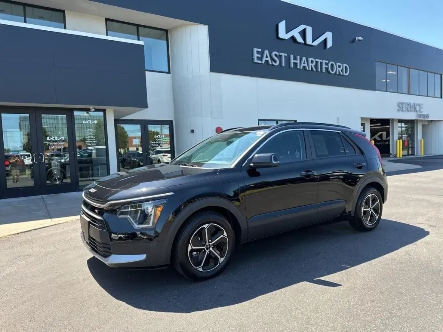 2024 Kia Niro Plug-In Hybrid EX photo 1