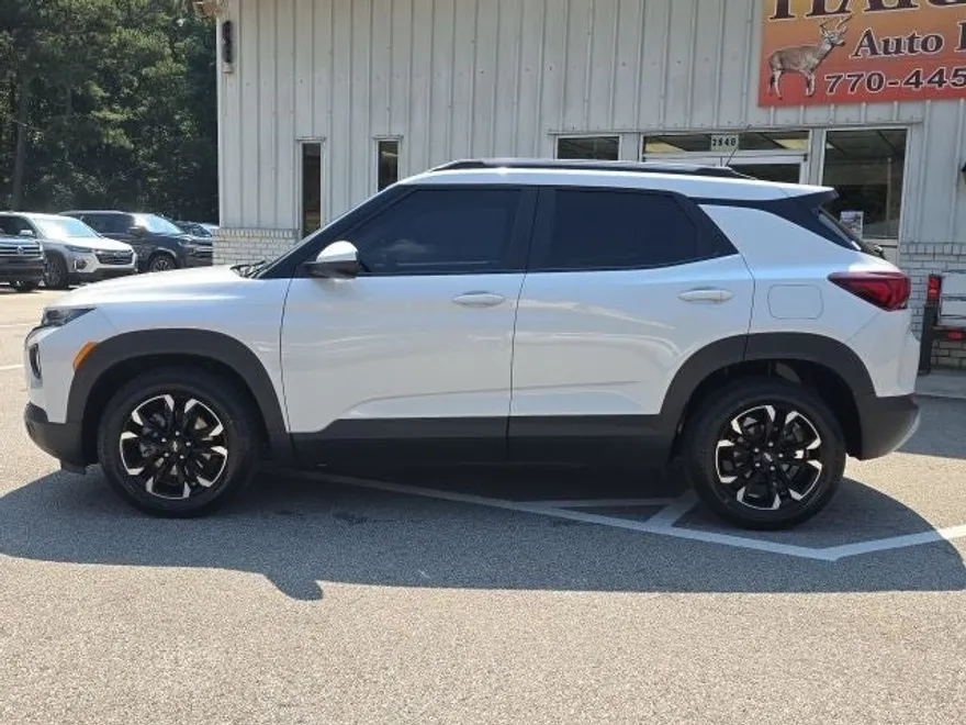 2021 Chevrolet Trailblazer LT photo 1