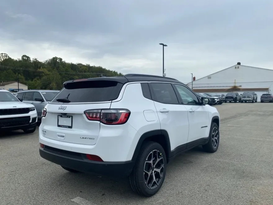 2026 Jeep Compass Limited photo 1
