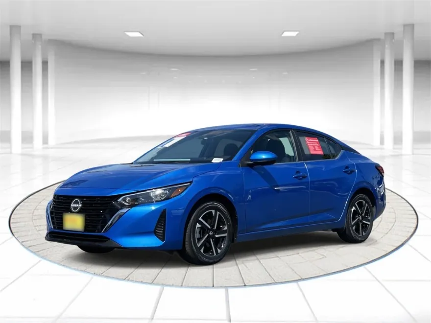 2024 Nissan Sentra SV photo 1