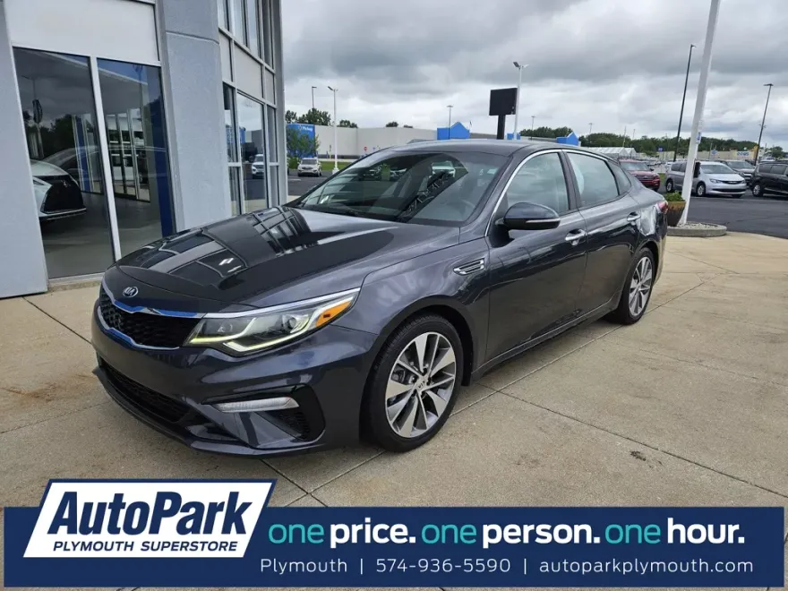 2019 Kia Optima S photo 1