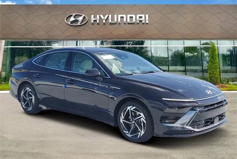2025 Hyundai Sonata SEL Convenience photo 1