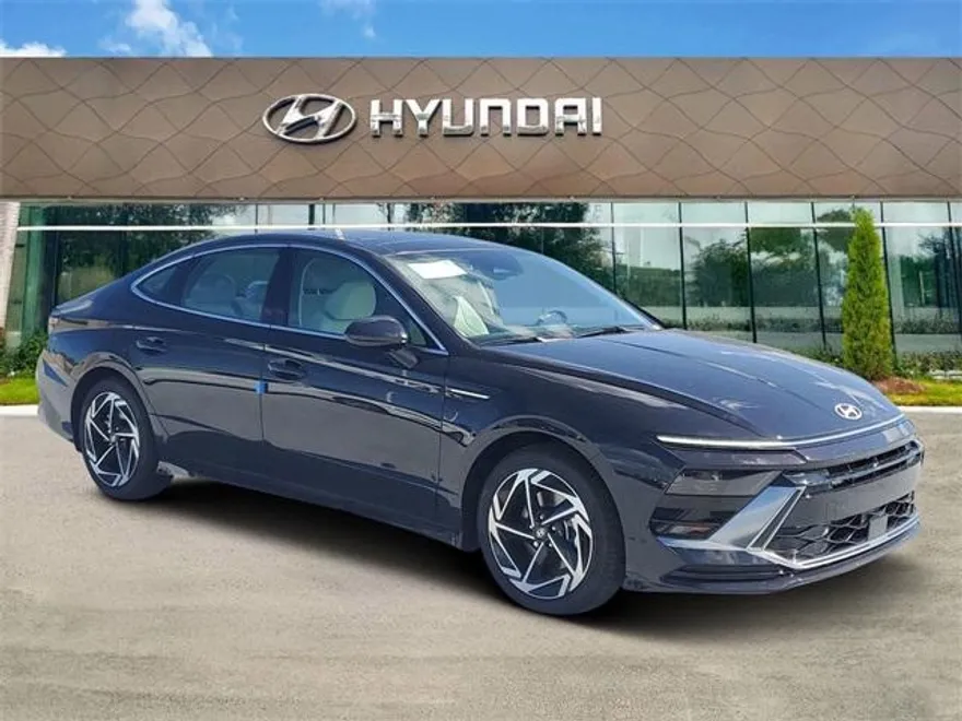 2025 Hyundai Sonata SEL Convenience photo 1