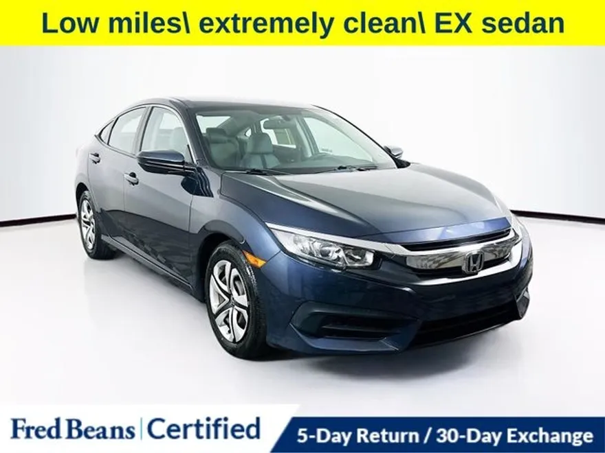 2018 Honda Civic LX photo 1