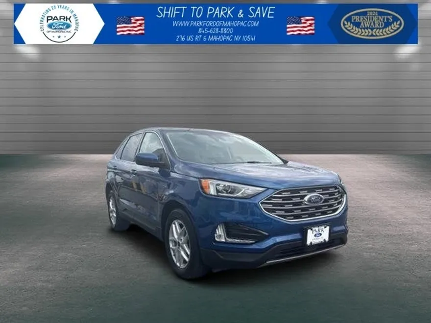 2022 Ford Edge SEL photo 1
