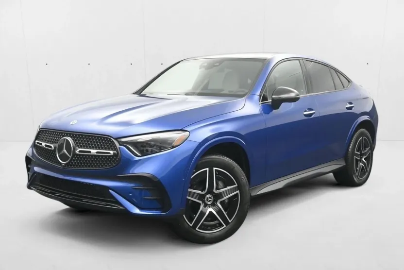 2025 Mercedes Benz GLC 300 4MATIC photo 1
