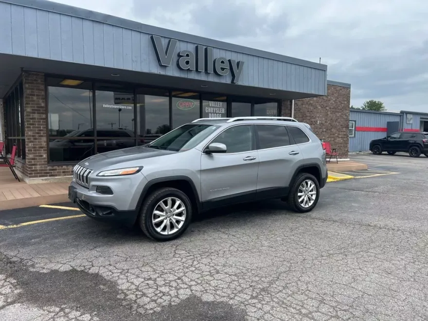 2015 Jeep Cherokee Limited photo 1