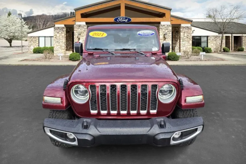 2021 Jeep Wrangler 4xe Unlimited Sahara photo 1