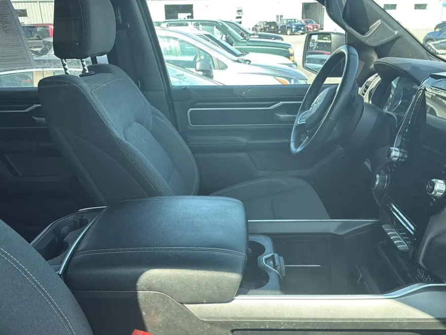 2023 Ram 1500 Big Horn photo 1
