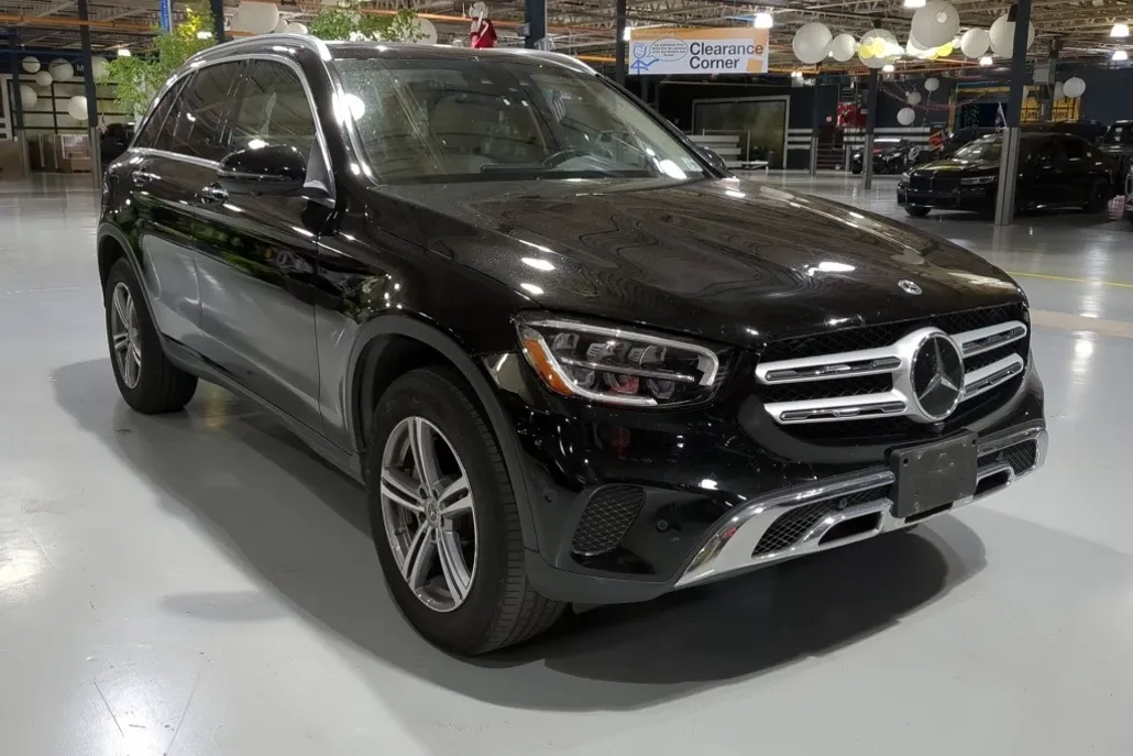 2022 Mercedes Benz GLC 300 4MATIC photo 1