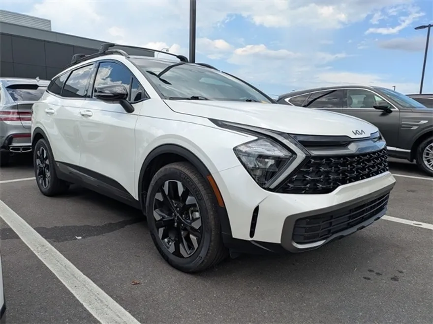 2023 Kia Sportage Plug-In Hybrid X-Line photo 1