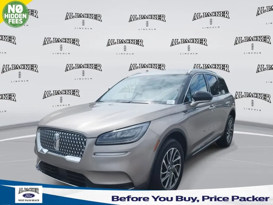 2021 Lincoln Corsair Standard photo 1