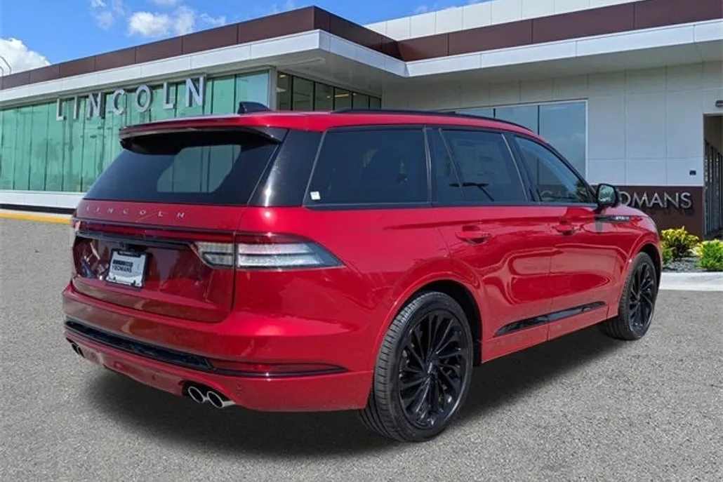 2025 Lincoln Aviator Reserve photo 1