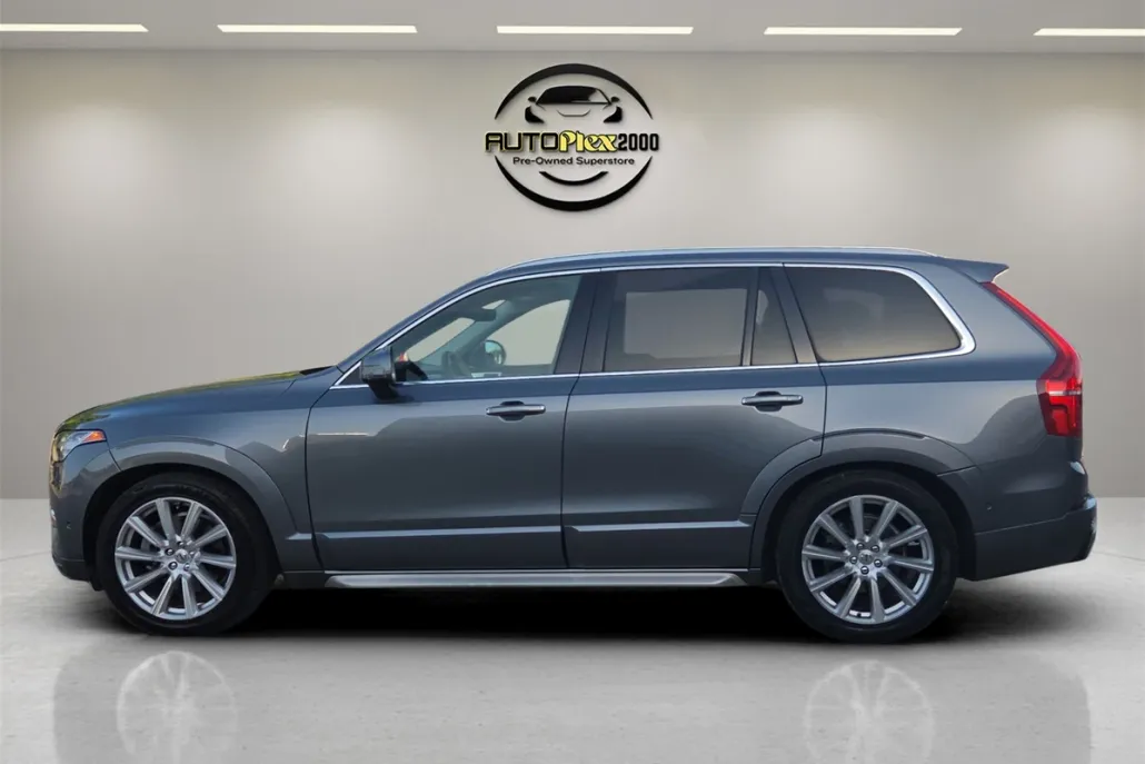 2016 Volvo XC90 T6 Inscription photo 1