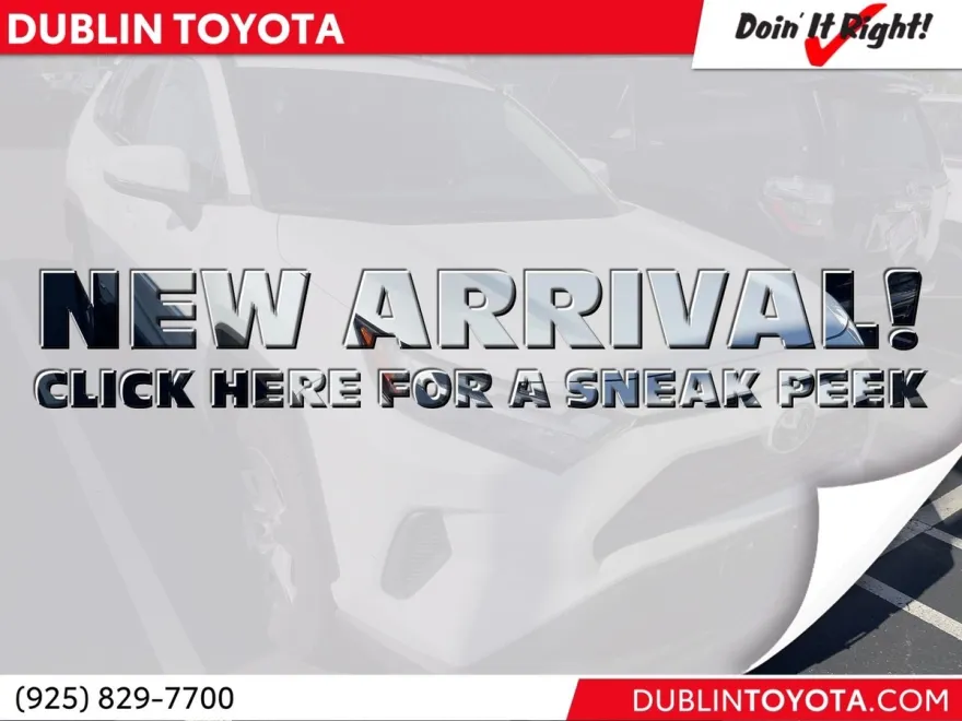 2023 Toyota RAV4 Hybrid LE photo 1