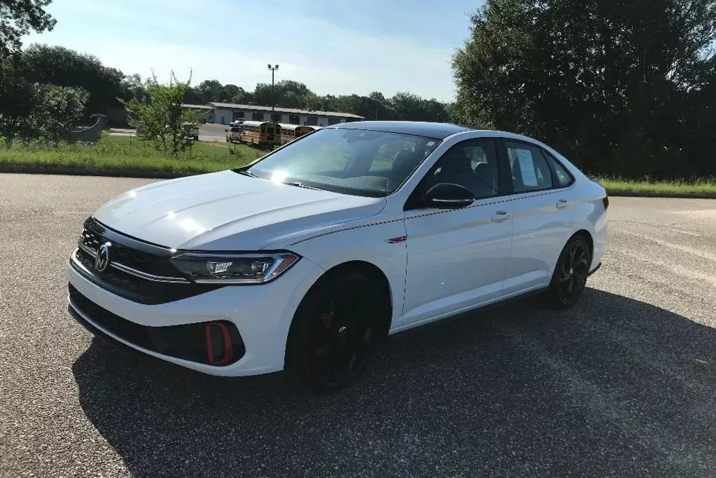 2024 Volkswagen Jetta GLI Autobahn photo 1