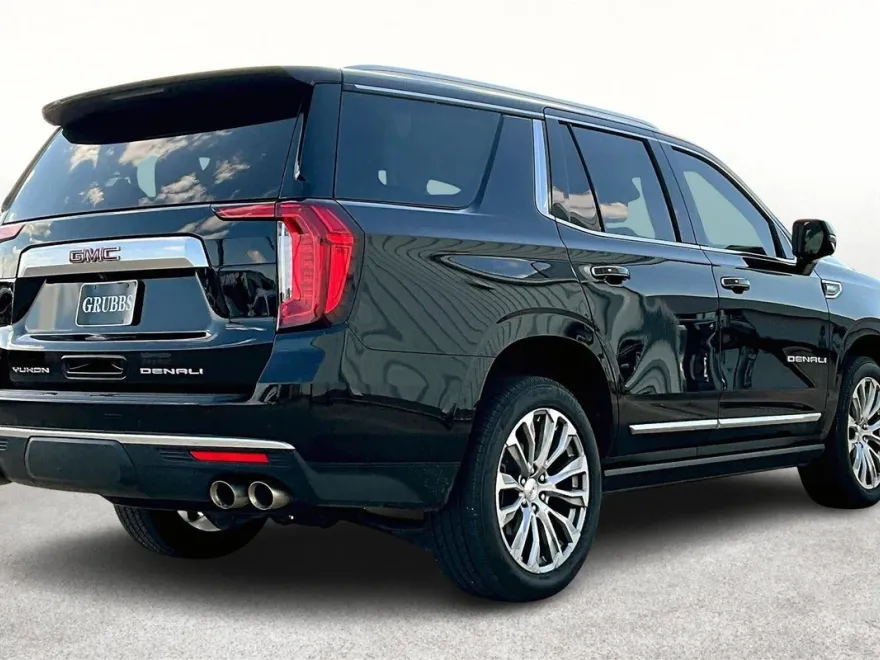 2023 Gmc Yukon Denali photo 1