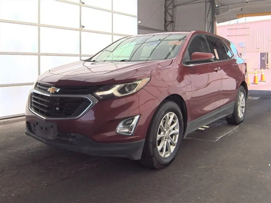 2019 Chevrolet Equinox LT photo 1
