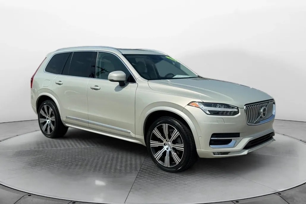2021 Volvo XC90 T6 Inscription photo 1