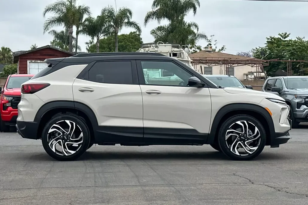 2026 Chevrolet Trailblazer RS photo 1