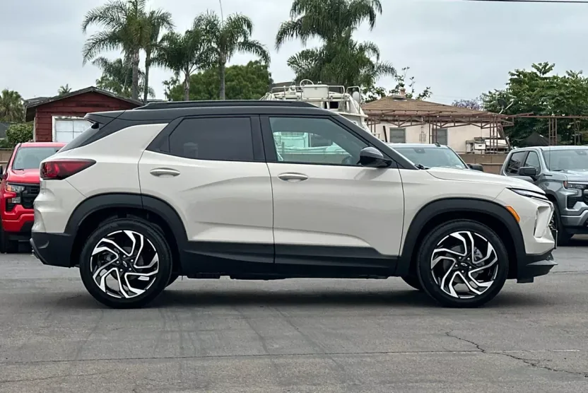 2026 Chevrolet Trailblazer RS photo 1