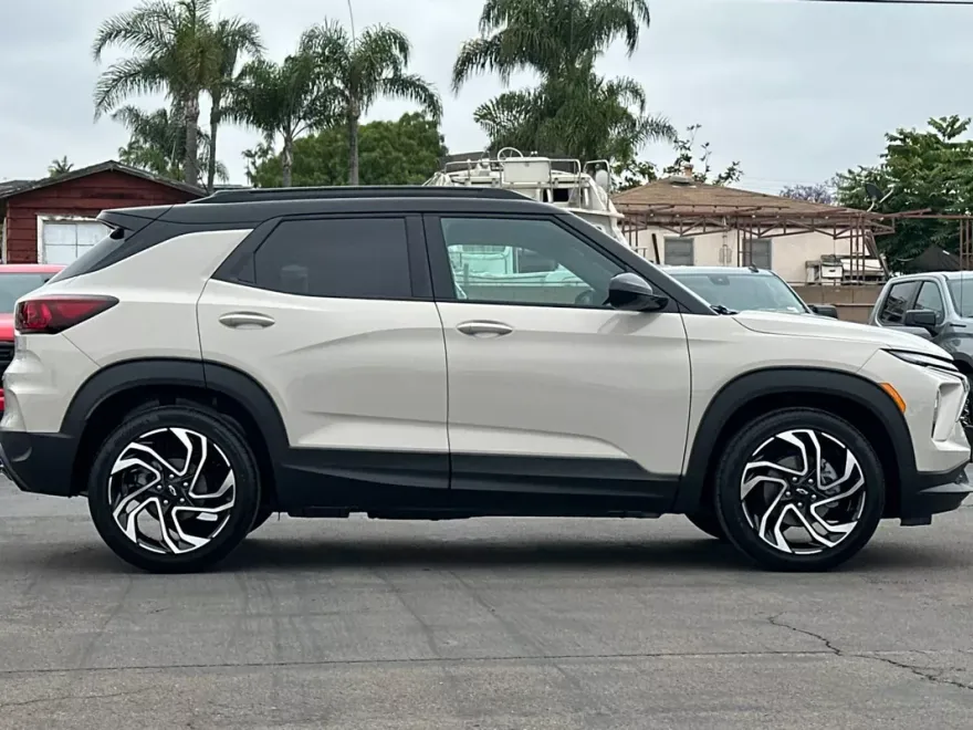 2026 Chevrolet Trailblazer RS photo 1