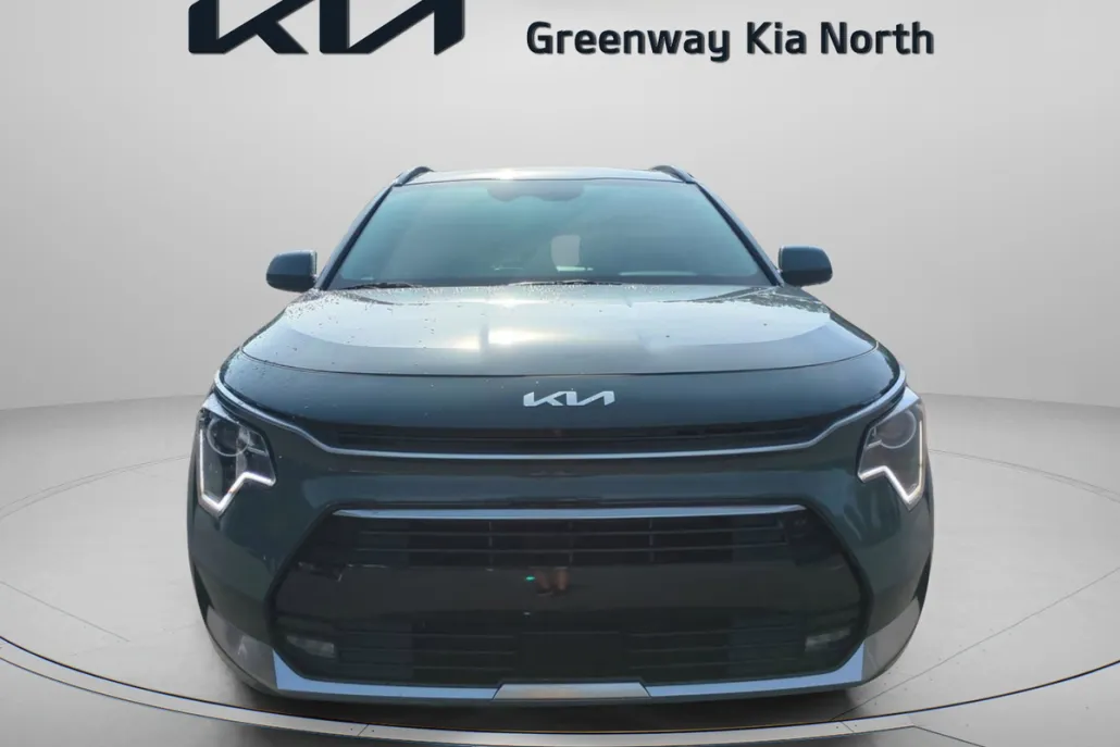 2025 Kia Niro EX Touring photo 1