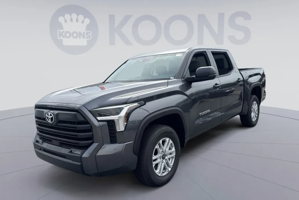 2025 Toyota Tundra SR5 photo 1