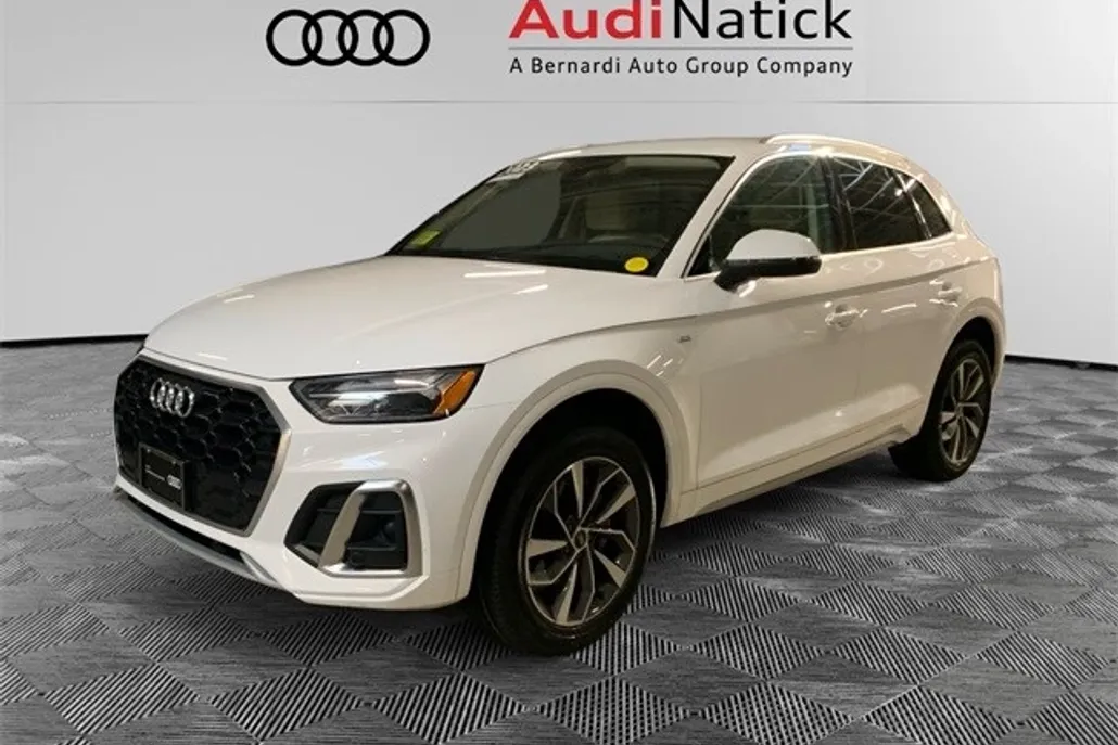 2023 Audi Q5 45 S line Premium photo 1