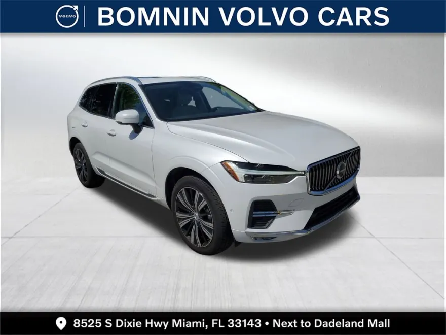2023 Volvo XC60 B5 Plus photo 1