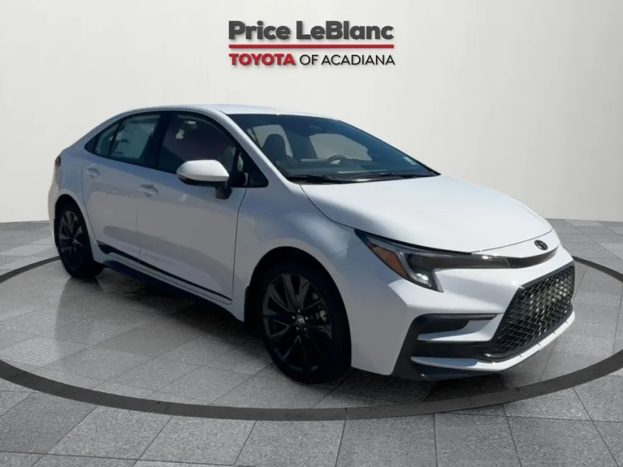 2026 Toyota Corolla SE photo 1